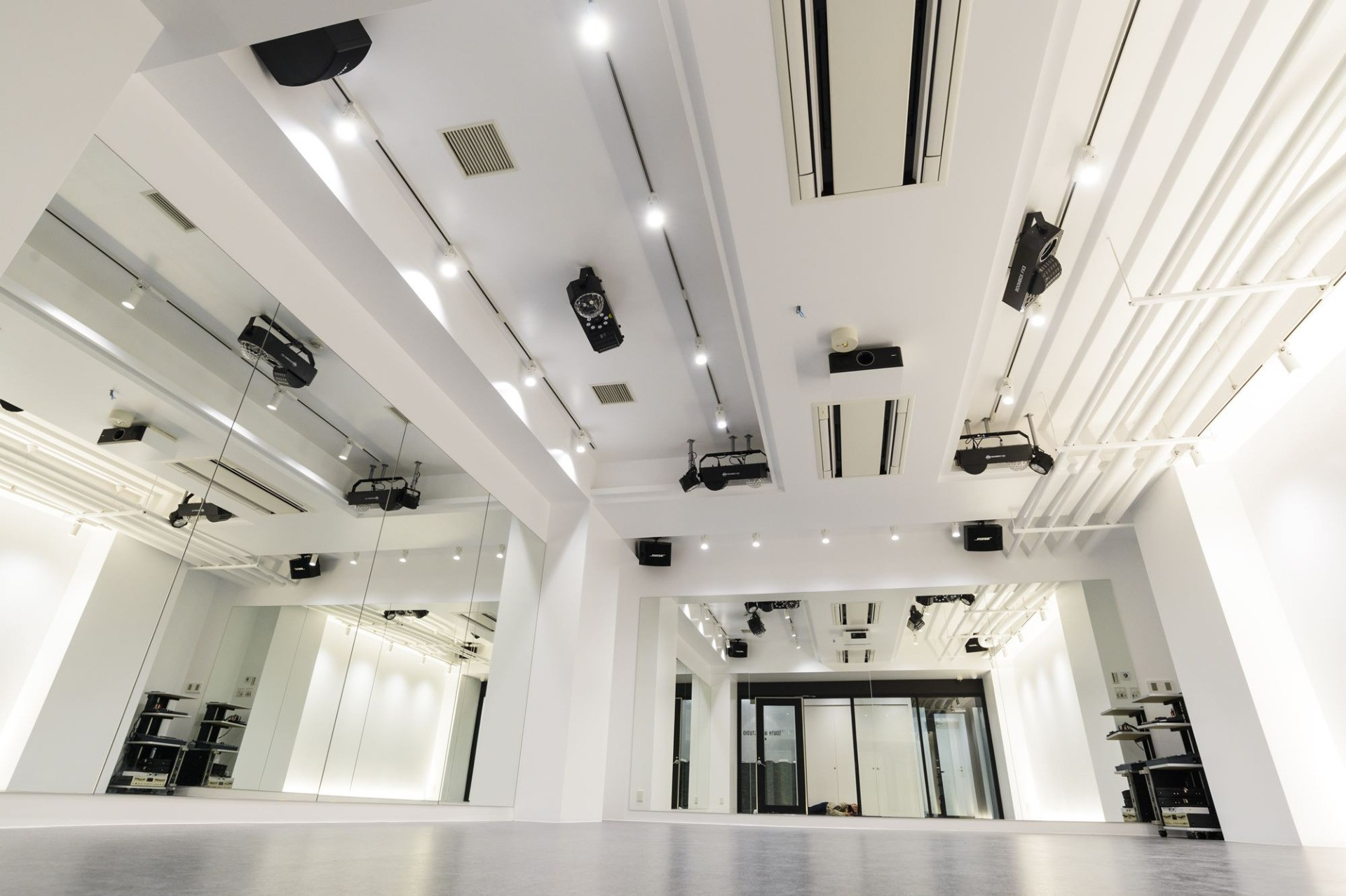 株式会社サウスミント